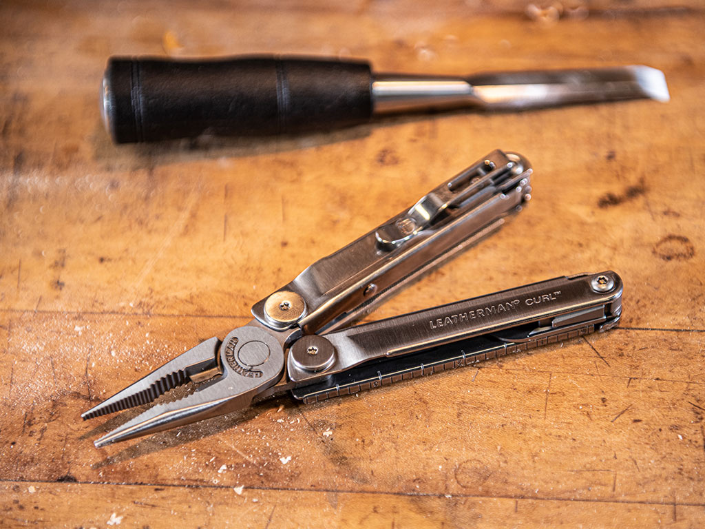 Leatherman Curl on workers table