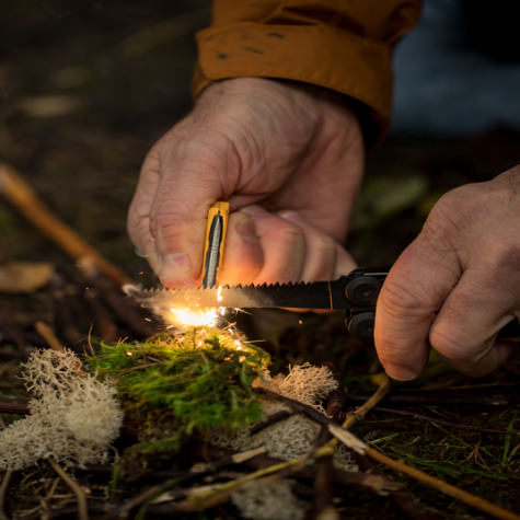 using a signal firestarter on kindling