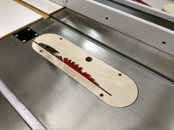 Zero Clearance Table Saw Insert – How To Make One The Right Way