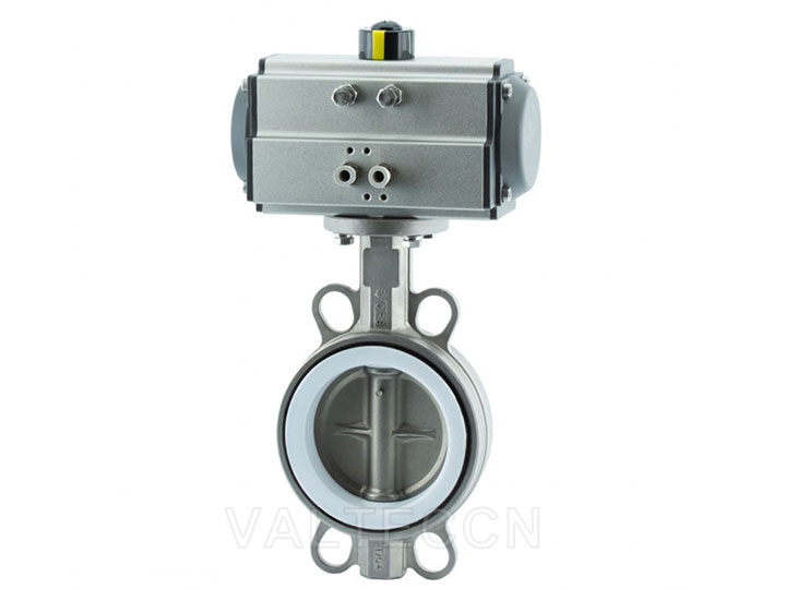 What is a pneumatic butterfly valve and what are its characteristics